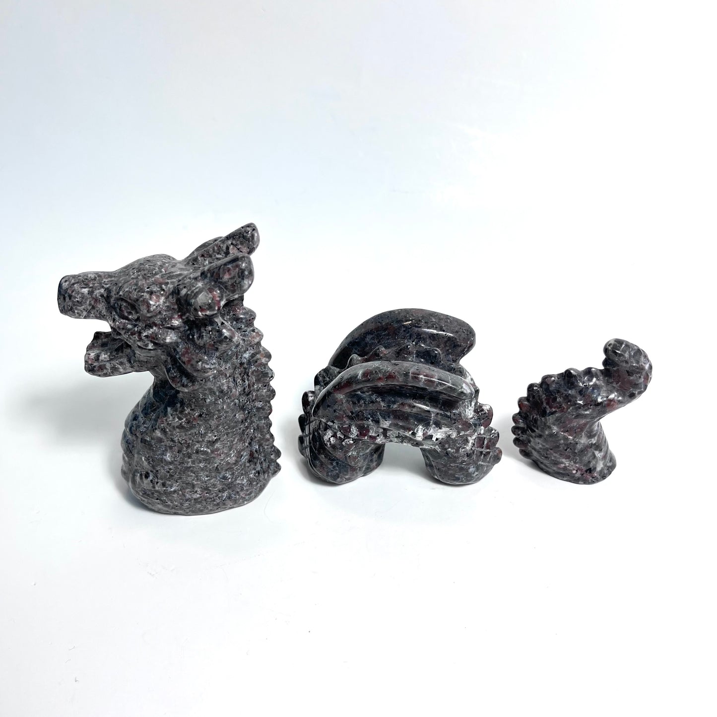 Yooperlite (UV Reactive) | Dragon 3 piece carving
