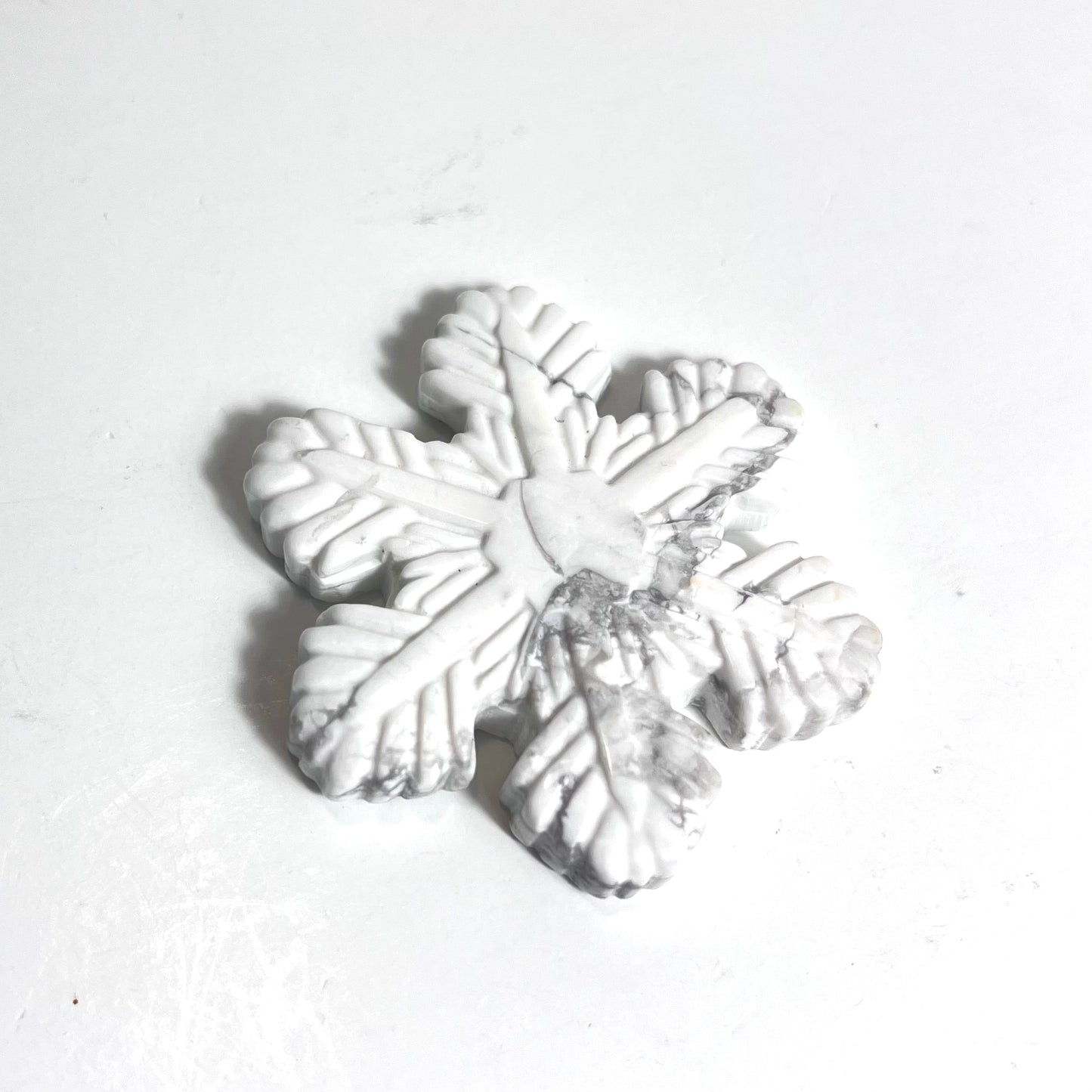Howlite | Snowflake Carving