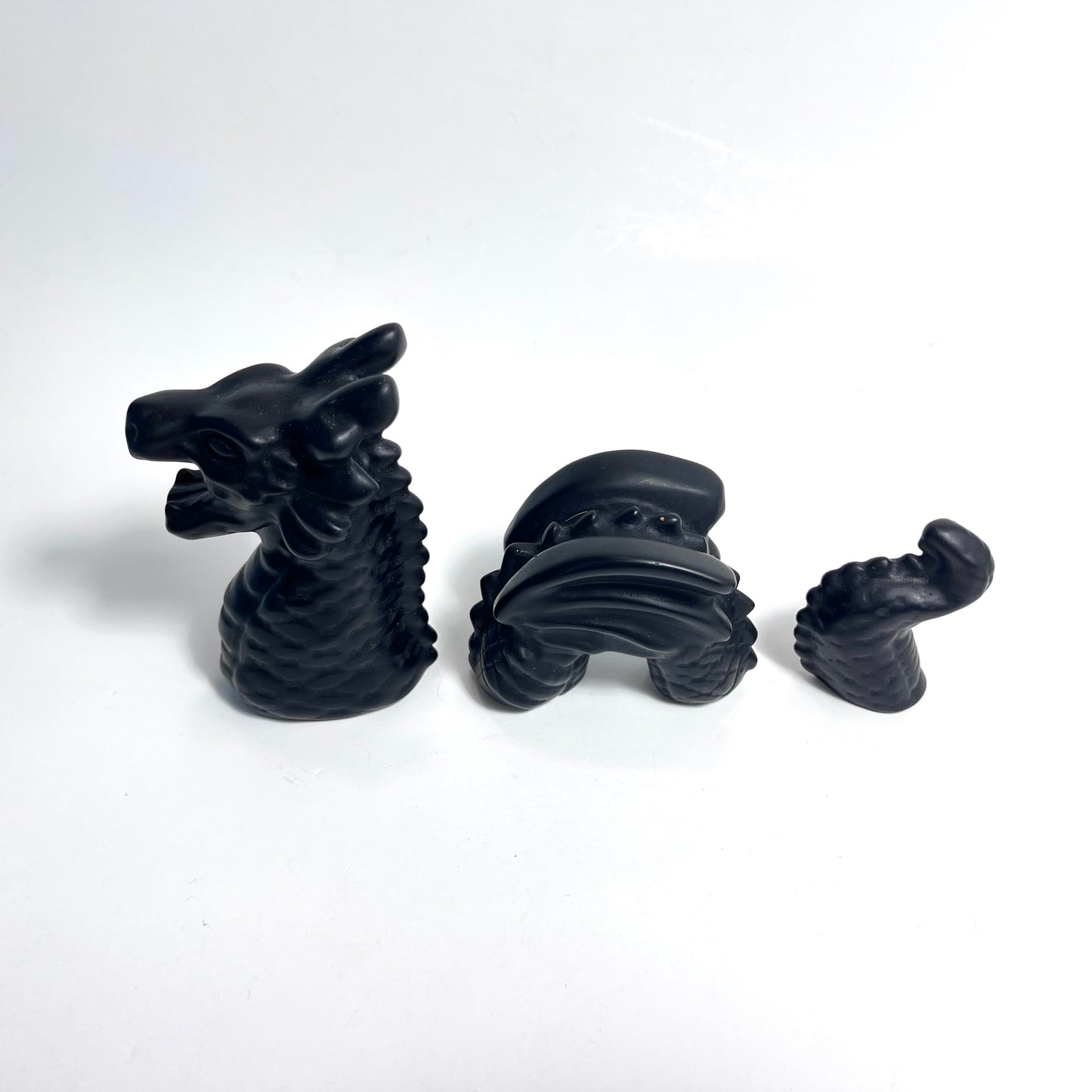 Obsidian | Dragon 3 piece carving