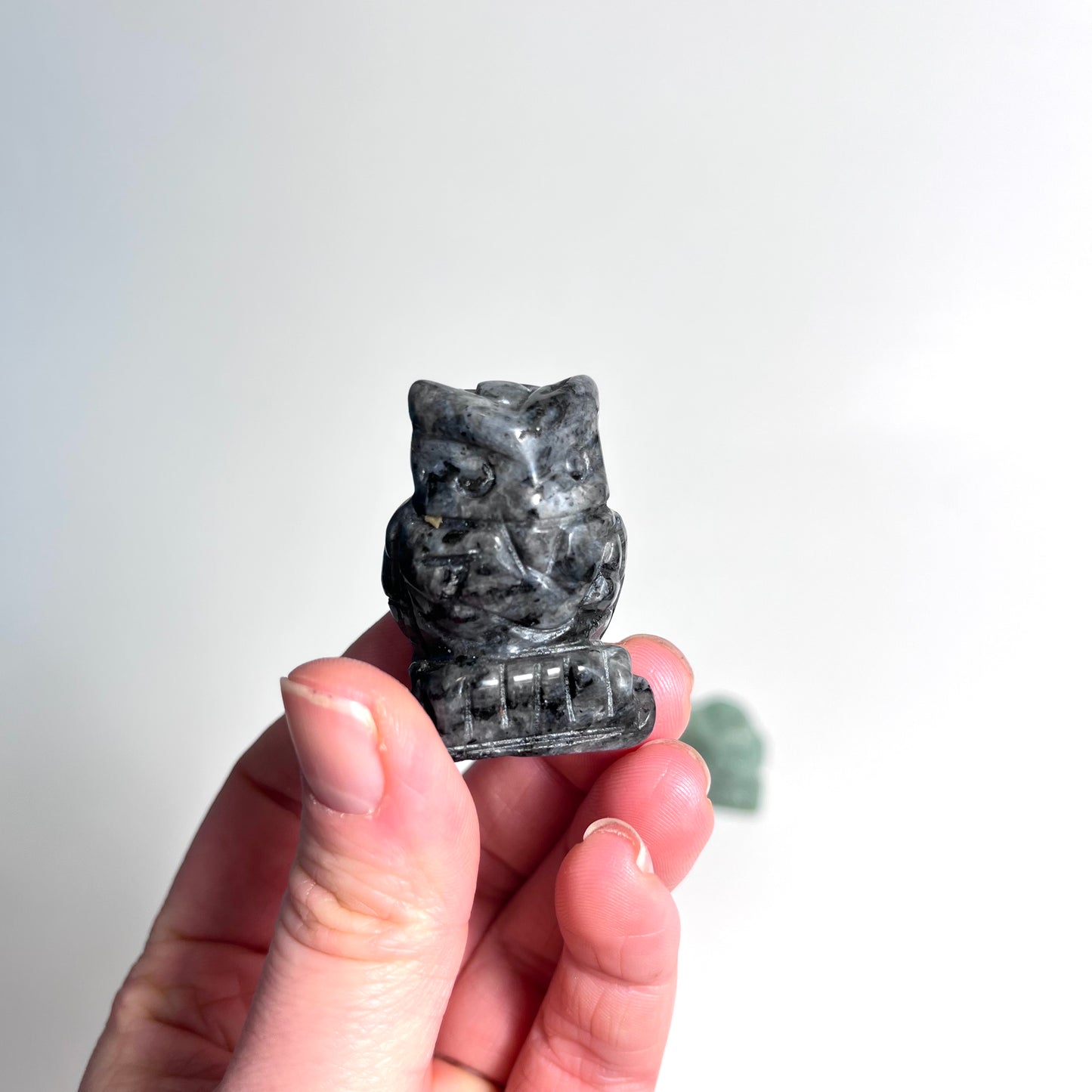 Mix Crystal | Owl Carving