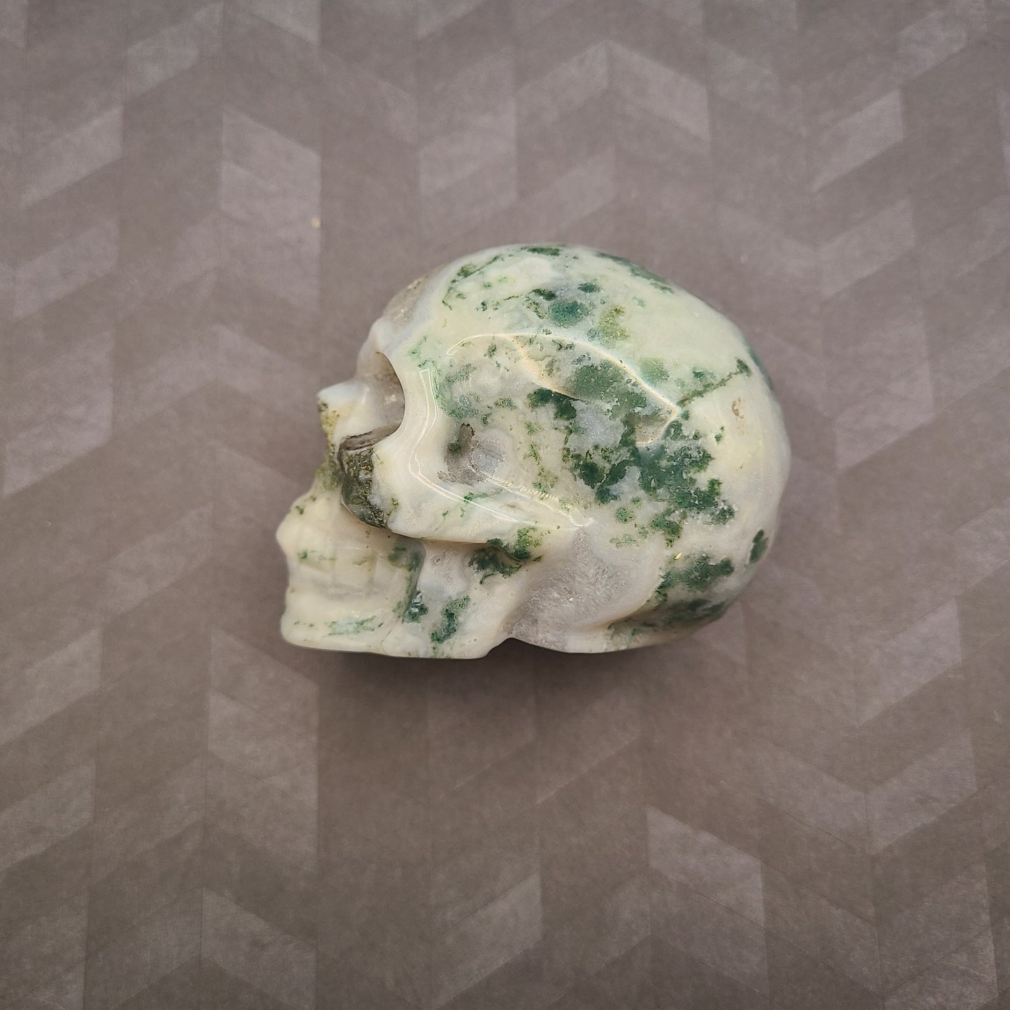 Agate mousse druzy | Crâne sculpté